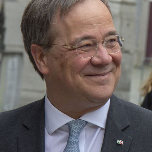 Armin_Laschet_2019_cropped.jpg