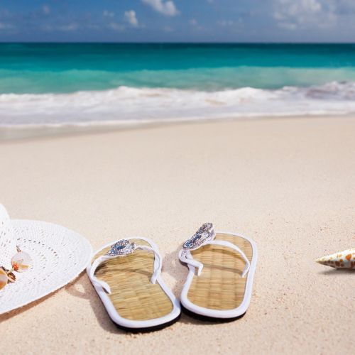 beach-3369140_1280.jpg