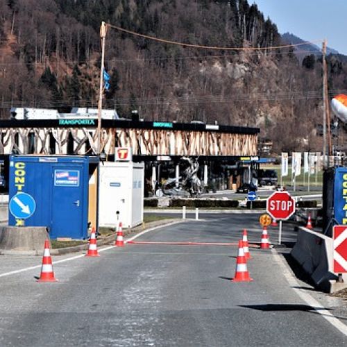 border-4980156_640.jpg