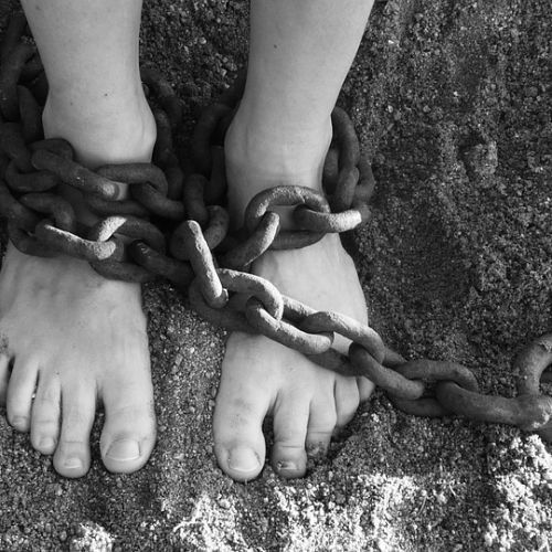 chains-19176_960_720.jpg