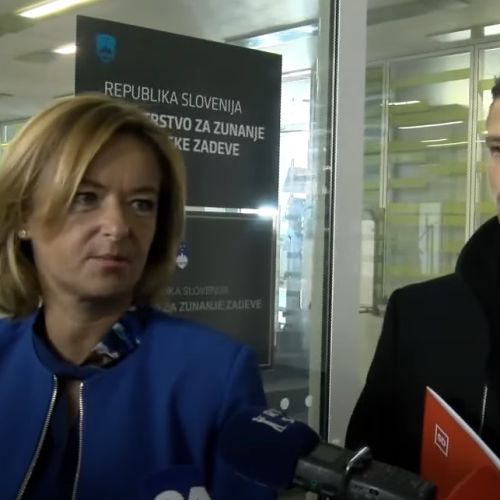 auj53_fajoninprednik.jpg