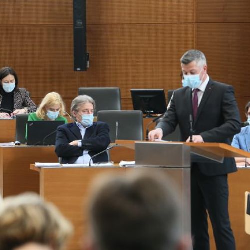 interpelacija-simoniti.jpg