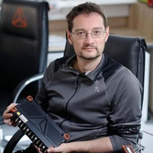 jure_knez_3.jpg
