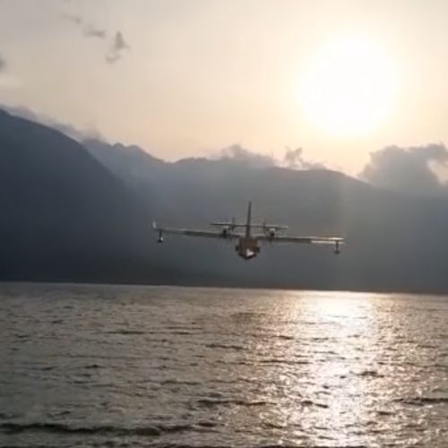 letalo_gasenje_pozar_canadair.jpg