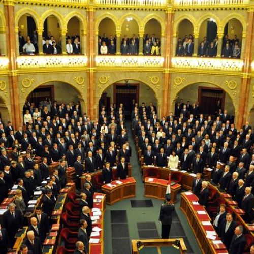 madzarski-parlament.jpg