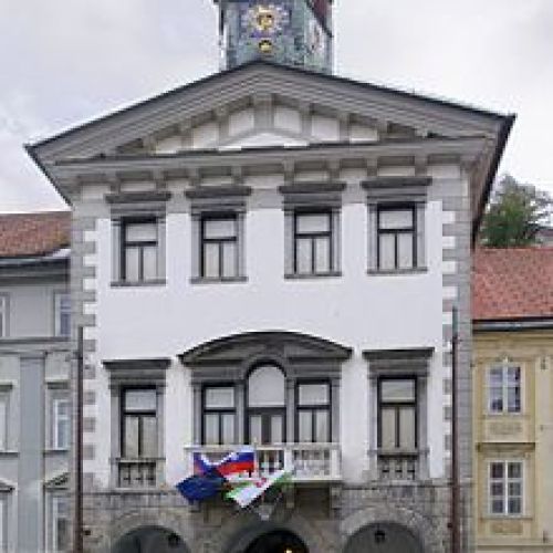 mestna-hiša-ljubljana.jpg
