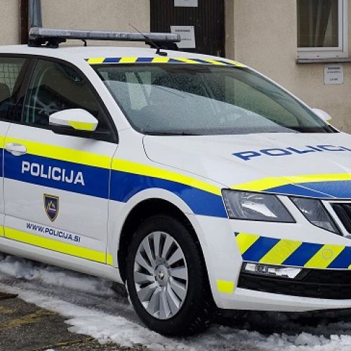 policijski-avto.jpg
