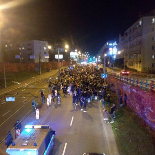 protest_poljska_splav_001.jpg