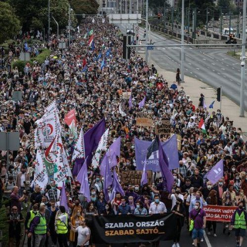 protesti-madzarska.jpg