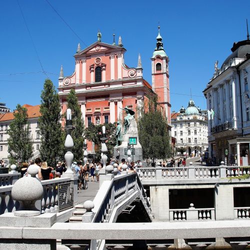 tromostovje-preseren.jpg