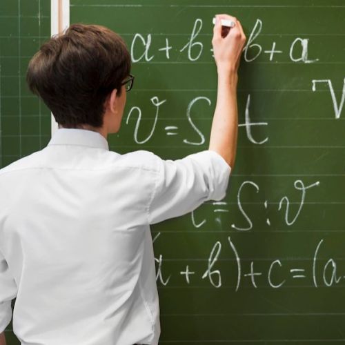 ucenec-student-matematika.jpg
