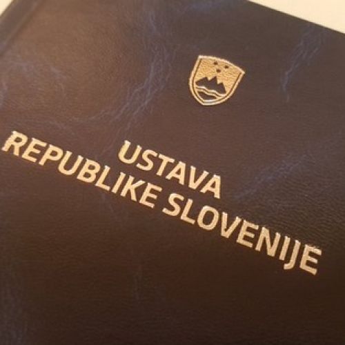 ustava_rs.jpg