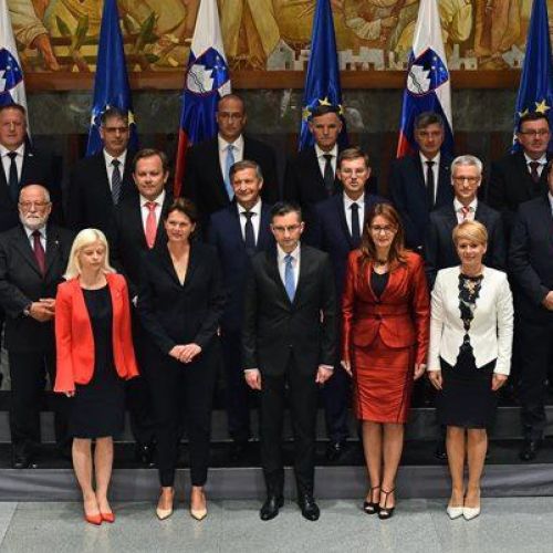 vlada-sarec.jpg