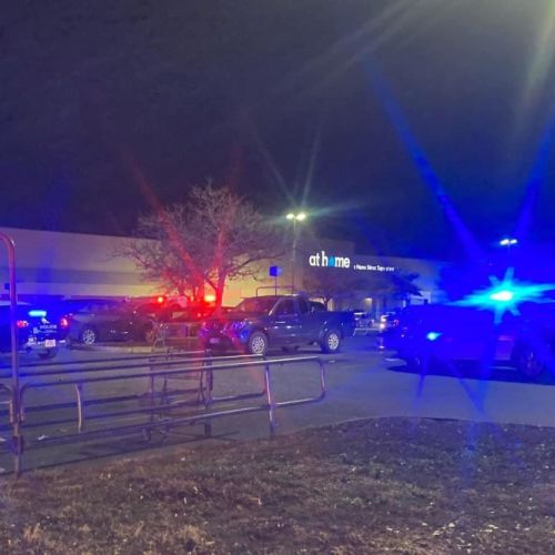 Walmart_Streljanje.jpg