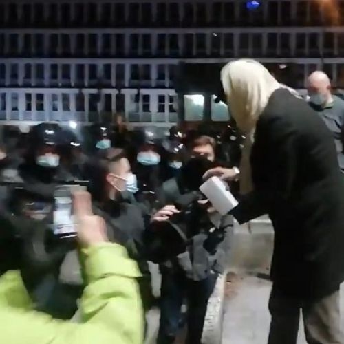 Zlatko_protest_ukradena_kamera.jpg